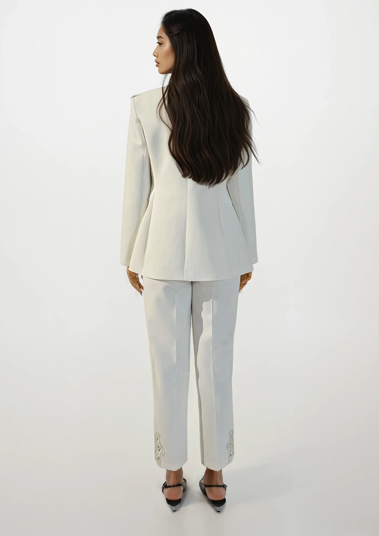 OFFWHITE CAMELLIA  SUIT